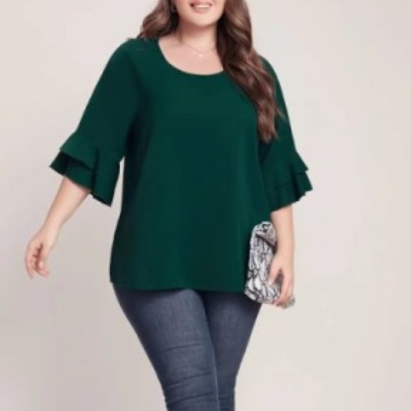 NWT Green Bell Sleeve Top Ruffle Sleeve - Picture 3 of 5